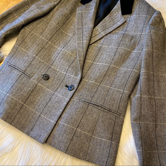 Vintage 90s Sasson Herringbone Wool Short Blazer Black Velvet Collar S - Picture 4 of 9